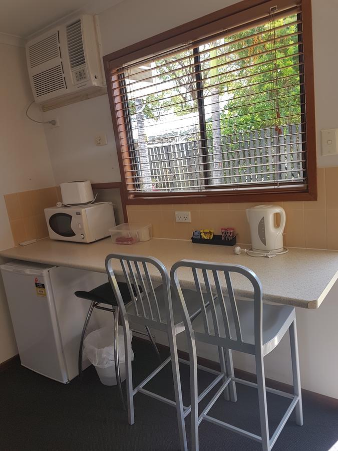 Emerald Tower Motor Inn المظهر الخارجي الصورة